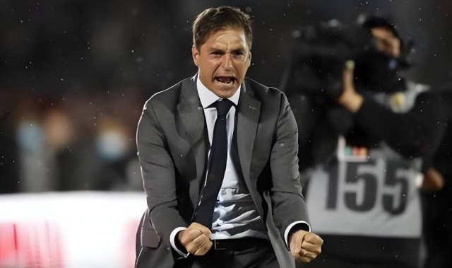 乌拉圭名帅本月刚接手鲁能！就为球队一笔重量级签约，曾是意甲劲旅核心