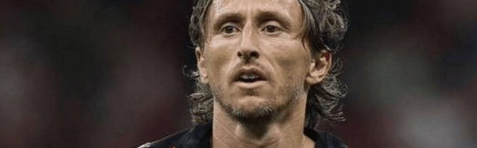 罗马诺：整个米兰都希望魔笛再留队一年，欧冠资格成关键因素