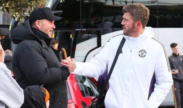 2亿预算+4人名单！卡里克掌舵，曼联后腰重建能成？