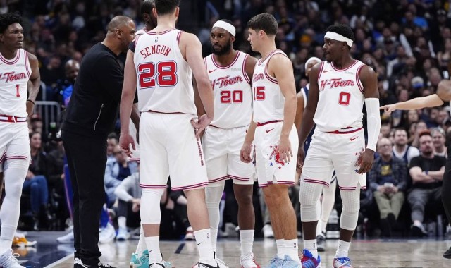 火箭主帅乌度卡因公开批评裁判被罚款25000美金