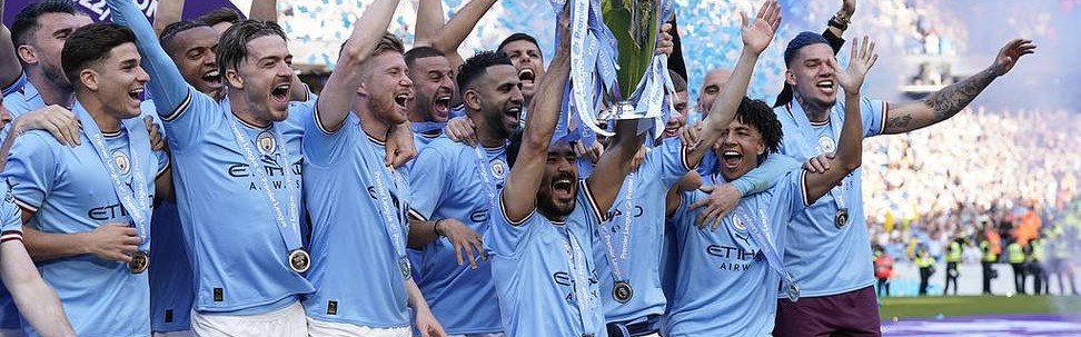 欧冠生死局！比利亚雷主场死磕曼城，残阵防线能否扛住哈兰德狂轰？