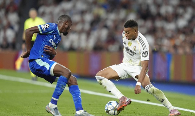 巴萨与皇马的巅峰对决：赛程分析与胜负悬念