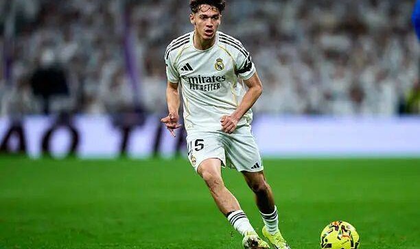 2场定江山！拜仁皇马死磕，谁赢谁就是欧洲老大