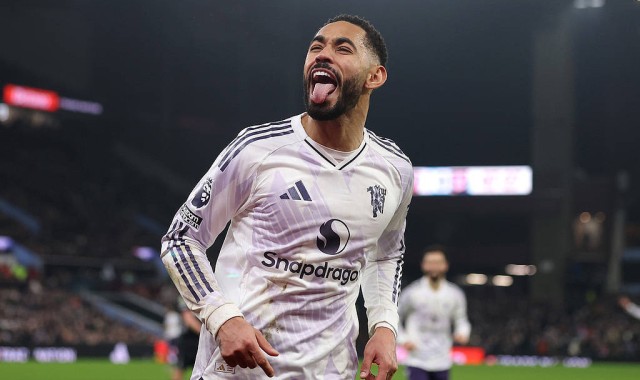 英超-库尼亚破门罗杰斯双响 曼联客场1-2维拉4轮仅1胜