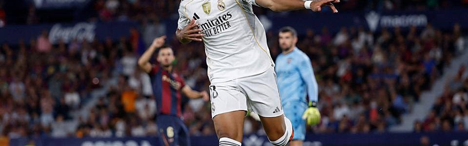 金球奖胜者之谁当先？姆巴佩领跑，哈兰德前景未卜