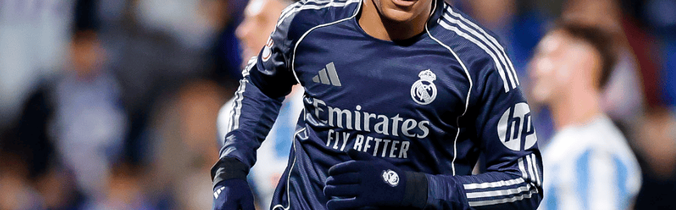 豪门狂欢夜：曼城2-0晋级4强 皇马3-2惊险晋级 巴黎3-2加冕6冠王