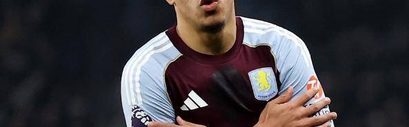 罗杰斯打爆约罗，维拉2-1曼联十连胜造百年神迹，阿莫林赛后绝杀