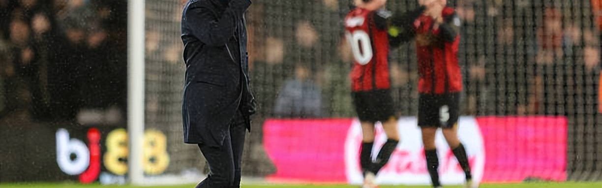 3-2绝杀！2-1险胜！足坛冷门之夜：拜仁、利物浦都输了，中国队获亚军