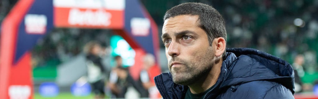 穆帅归来：切尔西的欧冠梦与本菲卡的挑战