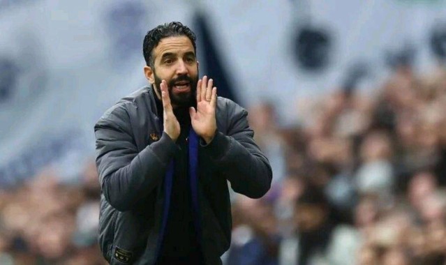 1.15亿对标凯塞多，曼联3目标抢中场，先租后买能如愿？