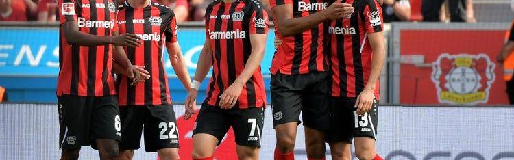 奥格斯堡主场死磕勒沃库森，11分差距下的逆袭与攻坚