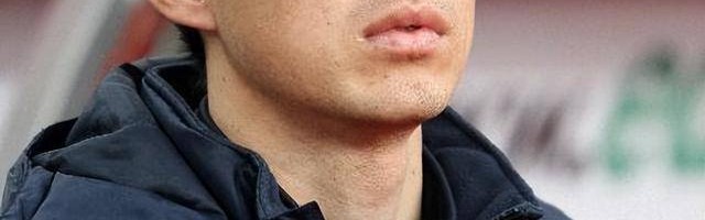 原来他俩是父子，父亲是国安名宿，儿子是U18新秀 已登陆英超球队