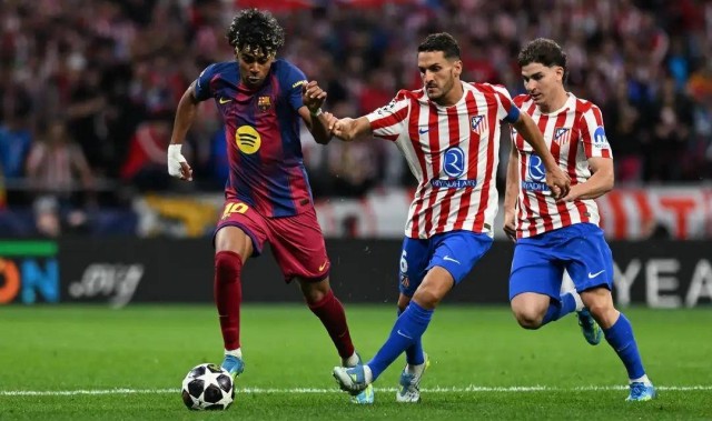 体坛午爆｜巴萨、利物浦无缘欧冠四强，山东男篮今晚客战北控男篮